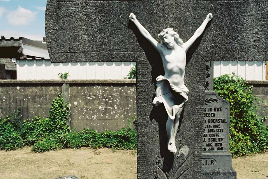 jesus96.jpg